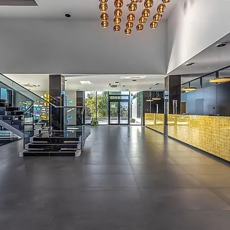 Ad Turres Hotel 3*
